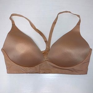 Victoria’s Secret lightly lined plunge Bra 36D